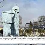 Komfortable Ferienwohnung 2x Schlafzimmer, Sauna zubuchbar, Parkplatz&Top Lage in Bad Muskau * Bad Muskau