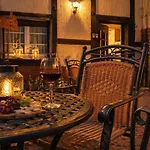 Komfortable 2x Schlafzimmer, Sauna Zubuchbar, Parkplatz & Lage In Appartement *