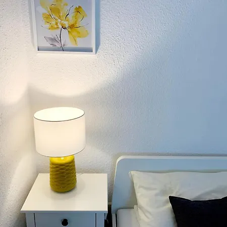 2 Gruener Fuerst Mit Sitzecke Im Innenhof & Parkplatz & Naehe Park Apartment Bad Muskau