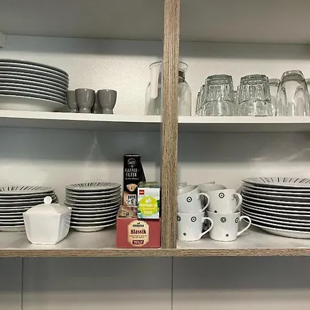 Ruhige Winterwohnung ,Sauna Im Haus, Parkplatz Hunde Willkommen, Nahe Schloss, Waldeisenbahn, Hermansbad, Unesco Geopark, Nahe Polnischer Markt, Top Lage Fuer Ausflugsziele Zum Wandern Oder Radfahren * Bad Muskau