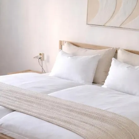 Moderne Ferienwohnung,sauna Im Haus, Parkplatz Hunde Willkommen, Nahe Schloss, Waldeisenbahn, Hermansbad, Unesco Geopark, Nahe Polnischer Markt, Lage Fuer Ausflugsziele Zum Wandern Oder Radfahren *