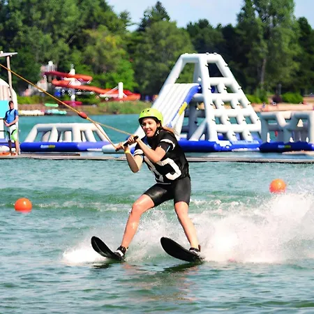 Moderne Ferienwohnung,sauna Im Haus, Parkplatz Hunde Willkommen, Nahe Schloss, Waldeisenbahn, Hermansbad, Unesco Geopark, Nahe Polnischer Markt, Lage Fuer Ausflugsziele Zum Wandern Oder Radfahren