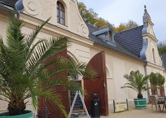 Ruhige Winterwohnung Innenhof Mit Parkplatz Hunde Willkommen In Nähe Schloss, Waldeisenbahn, Hermansbad, Unesco Geopark, Nähe Polnischer Markt, Lage Für Ausflugsziele Zum Wandern Oder Radfahren