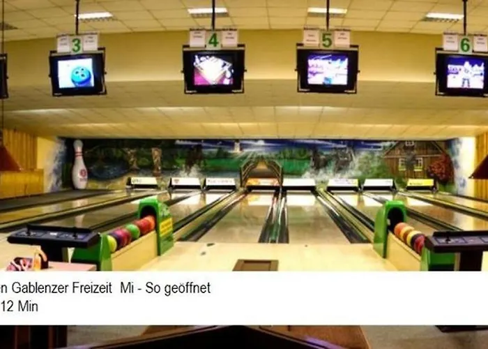 Διαμέρισμα Moderne Ferienwohnung,sauna Im Haus, Parkplatz Hunde Willkommen, Nahe Schloss, Waldeisenbahn, Hermansbad, Unesco Geopark, Nahe Polnischer Markt, Lage Fuer Ausflugsziele Zum Wandern Oder Radfahren