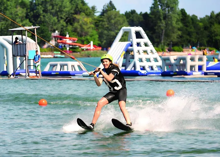 Moderne Ferienwohnung,sauna Im Haus, Parkplatz Hunde Willkommen, Nahe Schloss, Waldeisenbahn, Hermansbad, Unesco Geopark, Nahe Polnischer Markt, Lage Fuer Ausflugsziele Zum Wandern Oder Radfahren